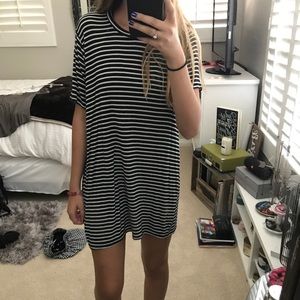 Brandy melville t shirt dress